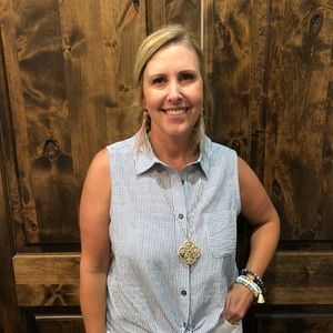 Meet your Posher, Stephanie